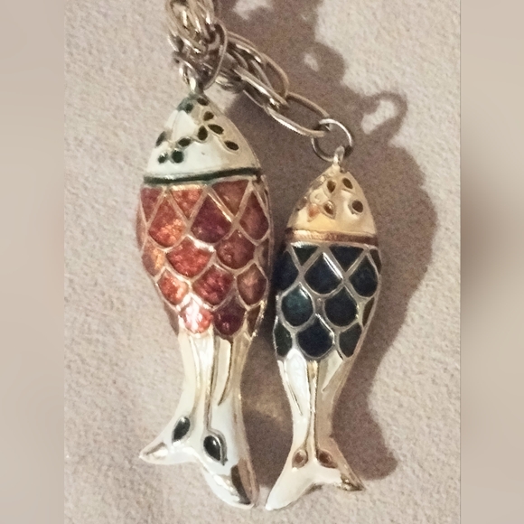 Necklace - Picture 2 of 3